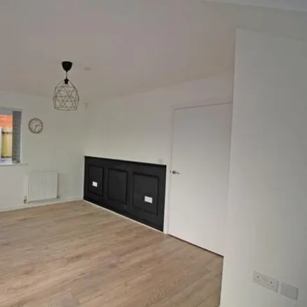 Image 3 - unnamed road, Cardiff, CF3 5HT, United Kingdom - Duplex for rent