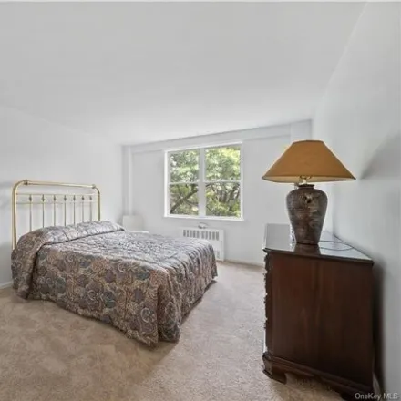 Image 6 - 25 Franklin Avenue, City of White Plains, NY 10601, USA - Apartment for sale