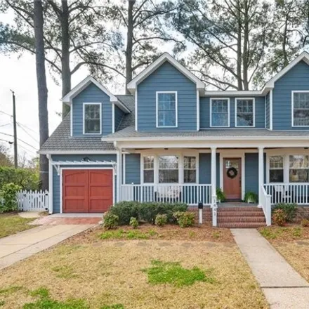 Buy this 4 bed house on 1441 Magnolia Avenue in Larchmont, Norfolk