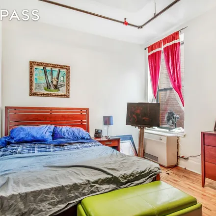 Image 2 - 484 Humboldt Street, New York, NY 11211, USA - Apartment for rent