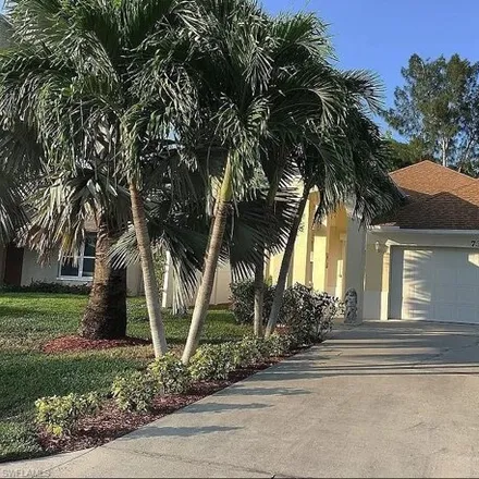 Rent this 3 bed house on 735 104th Avenue North in Collier County, FL 34108