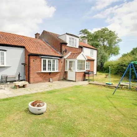 Buy this 3 bed house on Field Head Farm in Sea Lane, Huttoft