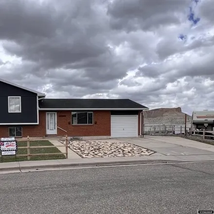 Buy this 6 bed house on 288 Cedar Circle in Green River, WY 82935