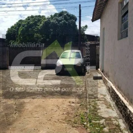 Buy this 2 bed house on Rua Miguel Giometti in Vila Elisabeth, São Carlos - SP