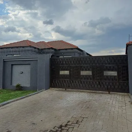Rent this 2 bed townhouse on Solly Zwane Street in Govan Mbeki Ward 18, Govan Mbeki Local Municipality