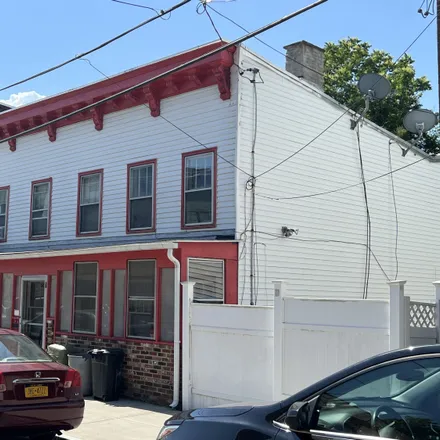 Image 4 - 52 Delaware Street, City of Albany, NY 12202, USA - Duplex for sale