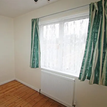 Image 7 - Mallard Hill, Bedford, MK41 7QS, United Kingdom - House for rent