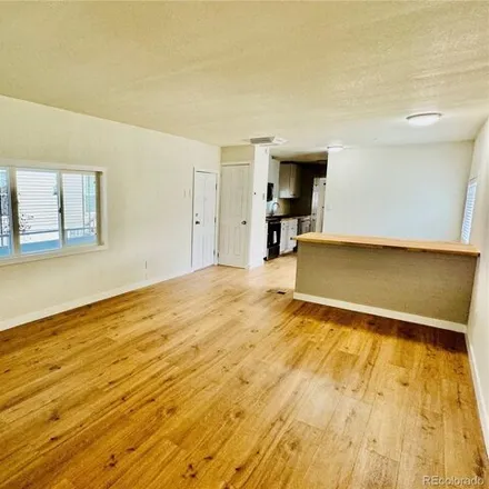 Image 3 - 6 Sagebrush Street, Golden, CO 80401, USA - Apartment for sale