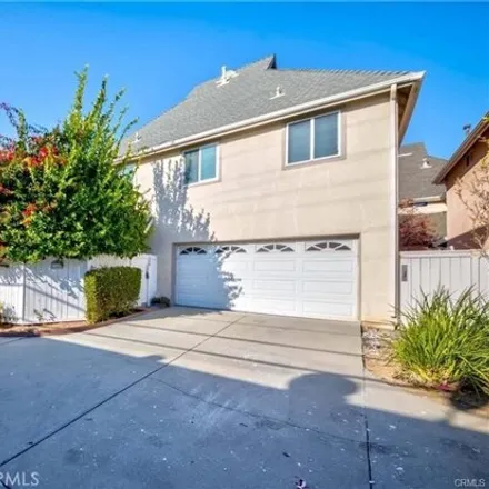Rent this 4 bed house on 123 South Ivy Avenue in Monrovia, CA 91016
