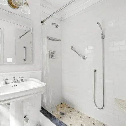 Image 3 - Murray Hill House, Lexington Avenue, New York, NY 10037, USA - Townhouse for rent