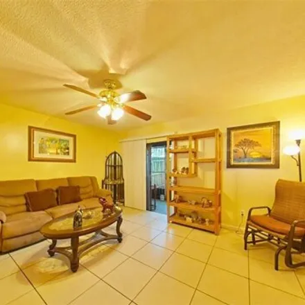Image 9 - 1860 Foxhall Circle, Kissimmee, FL 34741, USA - Condo for sale
