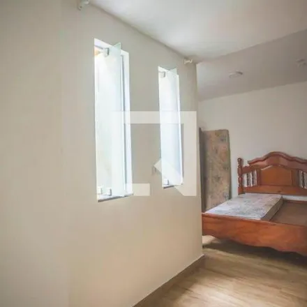 Rent this 1 bed apartment on Rua Luis Góis 339 in Chácara Inglesa, Região Geográfica Intermediária de São Paulo - SP