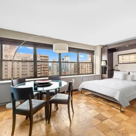Image 5 - 180 West End Avenue, New York, NY 10023, USA - Apartment for sale