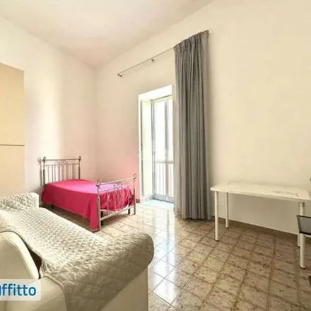 Image 8 - Archivio di Stato, Piazzetta Giustino Fortunato, 80138 Naples NA, Italy - Apartment for rent