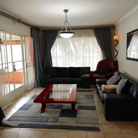 Image 8 - Grafiet Street, Jukskeipark, Randburg, 2155, South Africa - Apartment for rent