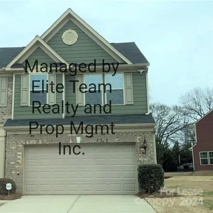 Rent this 3 bed house on 1925 Fleetwood Drive in Charlotte, NC 28208