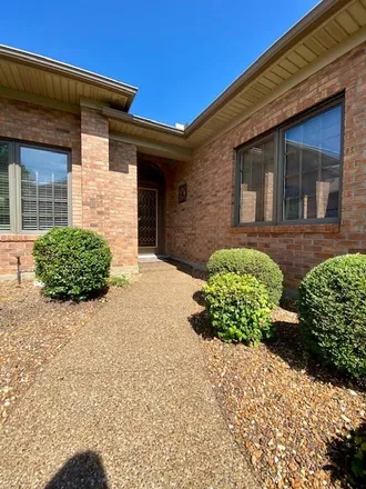 Image 3 - 4237 Edgewood Court, Owensboro, KY 42303, USA - Townhouse for sale