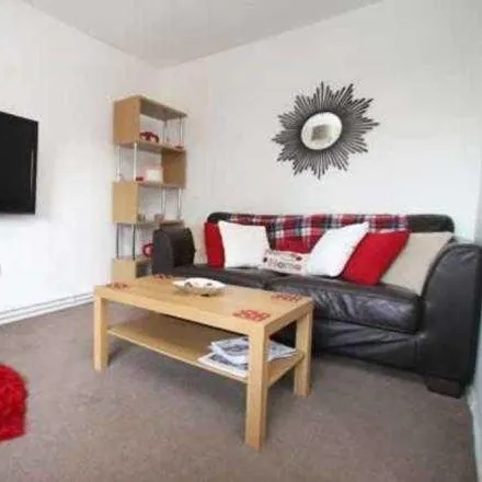 Rent this 3 bed apartment on Remston Mews in Canterbury, CT1 1LL