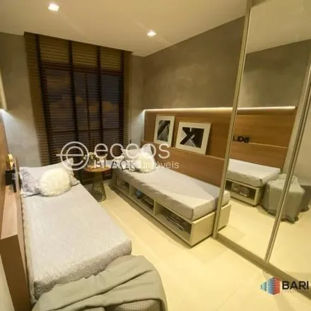 Buy this 1 bed apartment on Rua Antônio Rezende Chaves in Segismundo Pereira, Uberlândia - MG