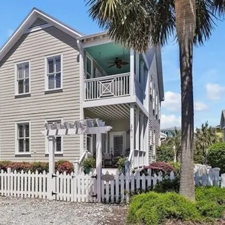 Buy this 3 bed house on 201 Silver Sloop Way in Carolina Beach, NC 28428
