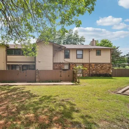 Buy this 2 bed condo on 6467 South 80th East Avenue in Tulsa, OK 74133