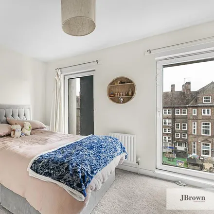 Image 4 - Wisteria Apartments, 33-43 Chatham Place, London, E9 6FB, United Kingdom - Apartment for rent