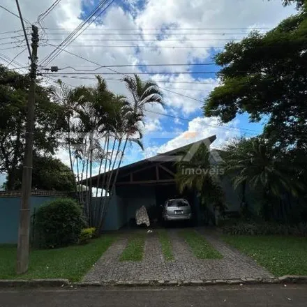 Buy this 3 bed house on unnamed road in Parque Sabará, São Carlos - SP