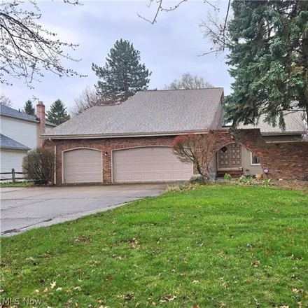 Buy this 4 bed house on 16575 Drake Road in Strongsville, OH 44136