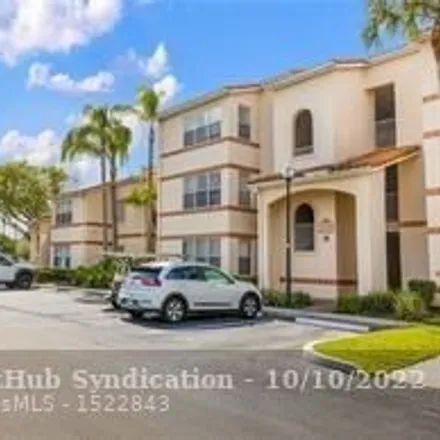 Buy this 1 bed condo on 3324 Pinewalk Drive North in Margate, FL 33063