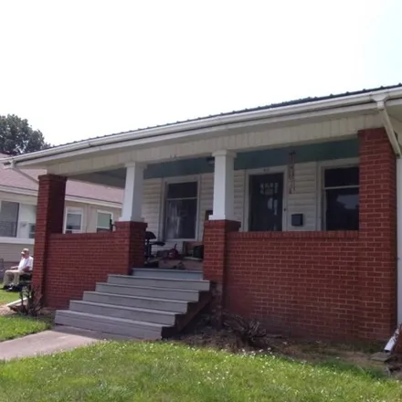 Buy this 2 bed house on 434 East Clay Street in Roodhouse, Greene County