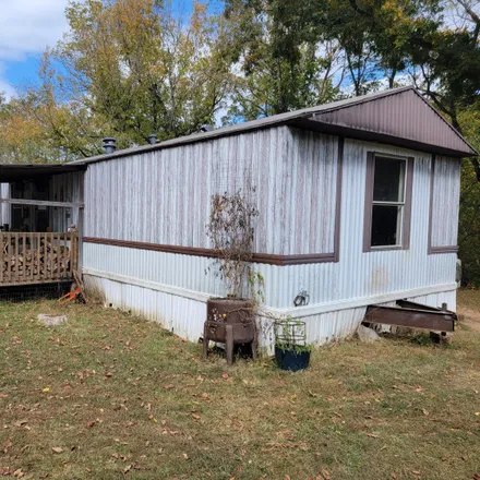 Buy this 3 bed house on Hickry Hollow Road in Harriet, Searcy County