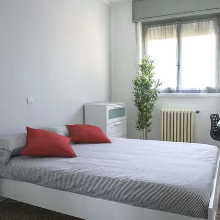 Image 6 - Via Fratelli Zoia, 20153 Milan MI, Italy - Apartment for rent