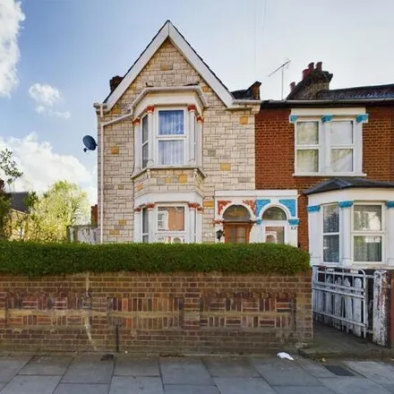 Buy this 2 bed house on Roslyn Road in London, N15 5HH