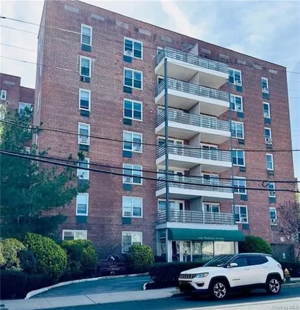 Buy this studio apartment on 980 Midland Avenue in Gunther Park, City of Yonkers