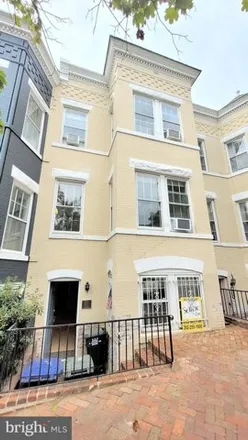 Rent this 4 bed house on 1528 34th Street Northwest in Washington, DC 20007