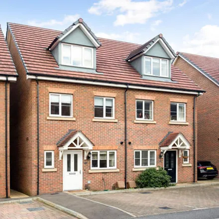 Buy this 3 bed duplex on Scott House in Winter Close, Epsom