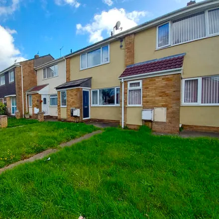 Buy this 2 bed townhouse on 29 Sandy Lodge in Yate, BS37 4HE
