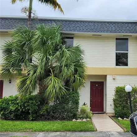 Buy this 3 bed condo on Raleigh Street in Hollywood, FL 33021