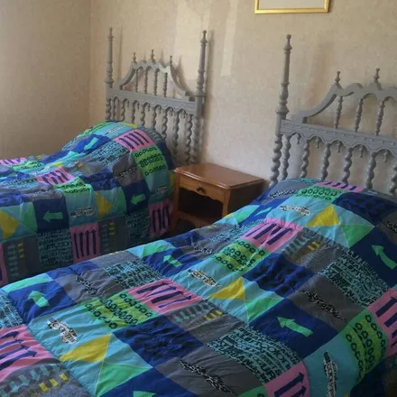 Rent this 3 bed house on 66250 Saint-Laurent-de-la-Salanque