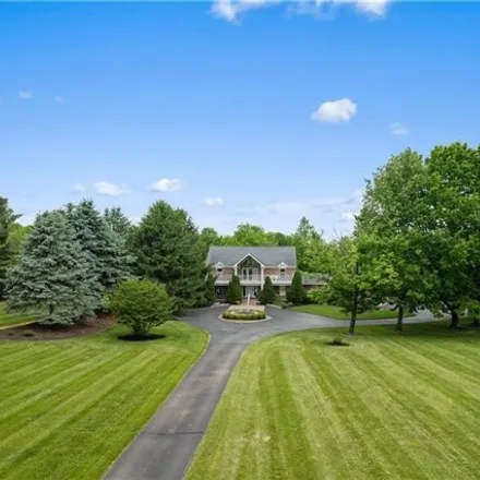 Image 2 - 4885 Beechwood Rd, Ohio, 45244 - House for sale