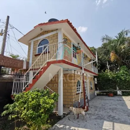 Buy this 3 bed house on Calle Venustiano Carranza in 62740 Cuautla, MOR