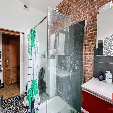Rent this 1 bed apartment on Rue aux Laines - Wolstraat 91 in 1000 Brussels, Belgium