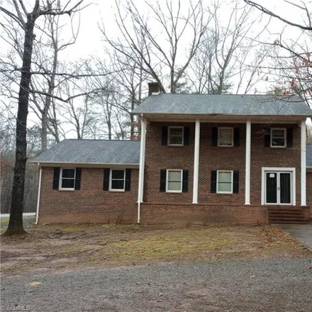 Buy this 3 bed house on 589 Erin Lane in Deep Springs Country Club Estates, Rockingham County