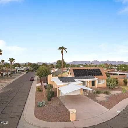 Image 3 - 2929 East Bloomfield Road, Phoenix, AZ 85032, USA - House for rent