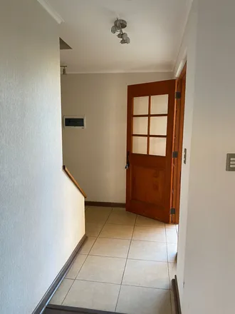 Image 6 - Avenida El Parronal, 291 0786 Machalí, Chile - House for rent