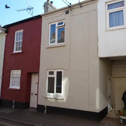 Rent this 2 bed townhouse on New Street in Cullompton, EX15 1HA