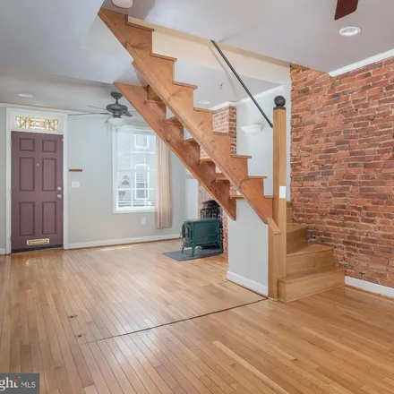 Image 3 - 3119 O'Donnell Street, Baltimore, MD 21224, USA - Townhouse for sale