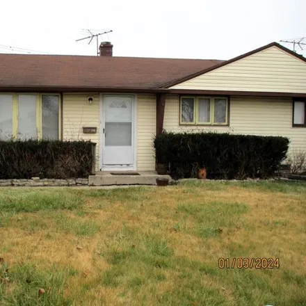 Rent this 2 bed house on 8813 South Komensky Avenue in Hometown, Worth Township