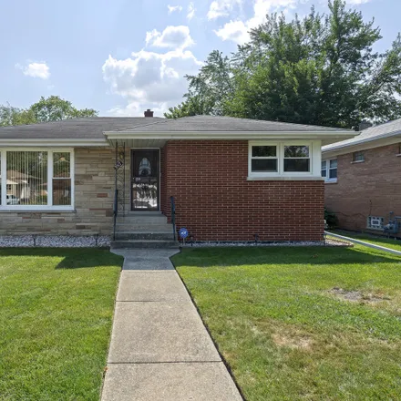 Buy this 3 bed house on 3517 178th Street in Lansing, IL 60438