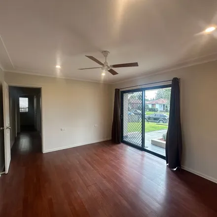 Image 7 - Pleasant Avenue, Warilla NSW 2528, Australia - Apartment for rent